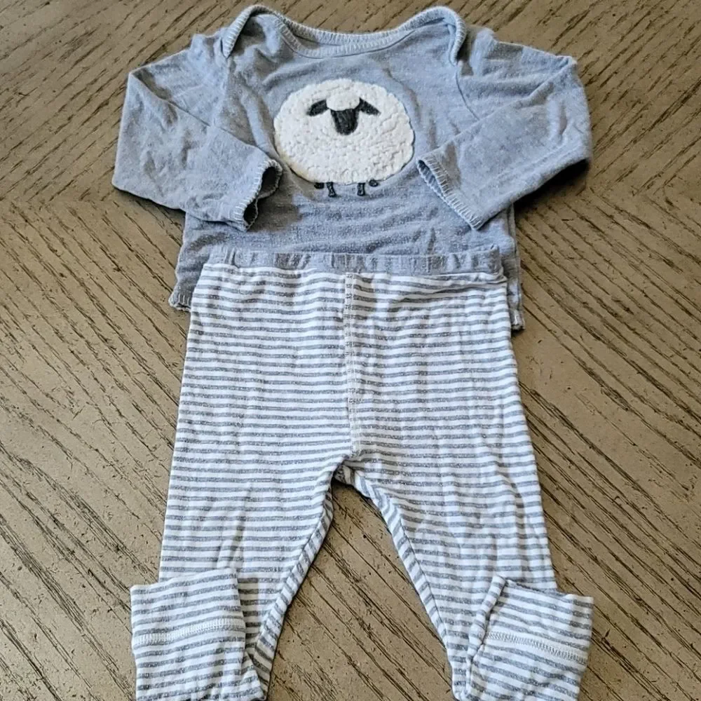 9-12 months mud pie sheep pj set